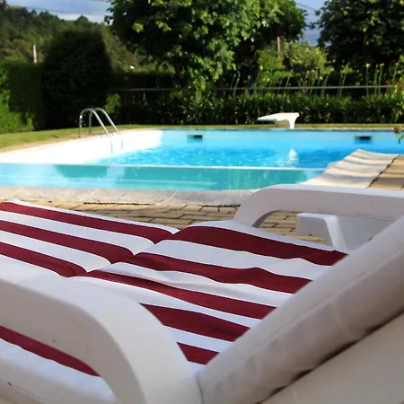 Alojamento de Acomodação e Pequeno-almoço Casa Paz Do Outeiro