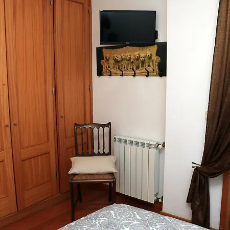 Casa Paz Do Outeiro Alojamento de Acomodação e Pequeno-almoço Paredes de Coura