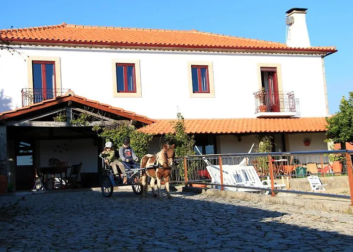 Casa Paz Do Outeiro Frühstückspension Paredes de Coura