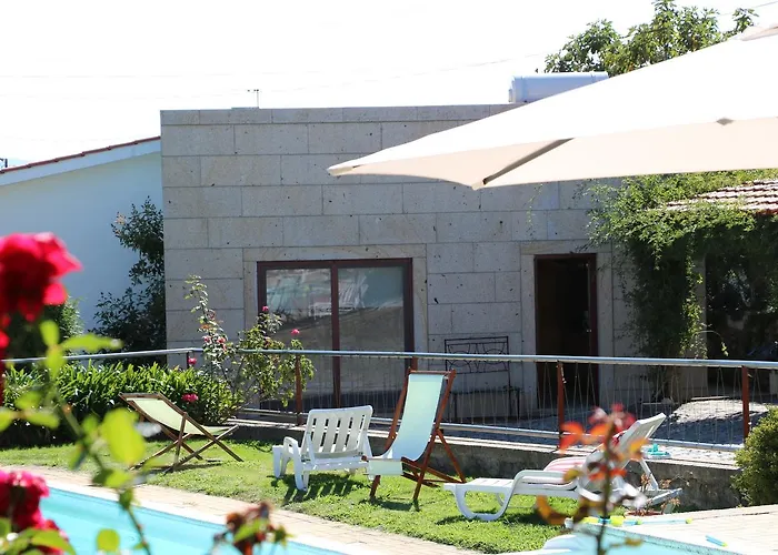 Casa Paz Do Outeiro Frühstückspension Paredes de Coura